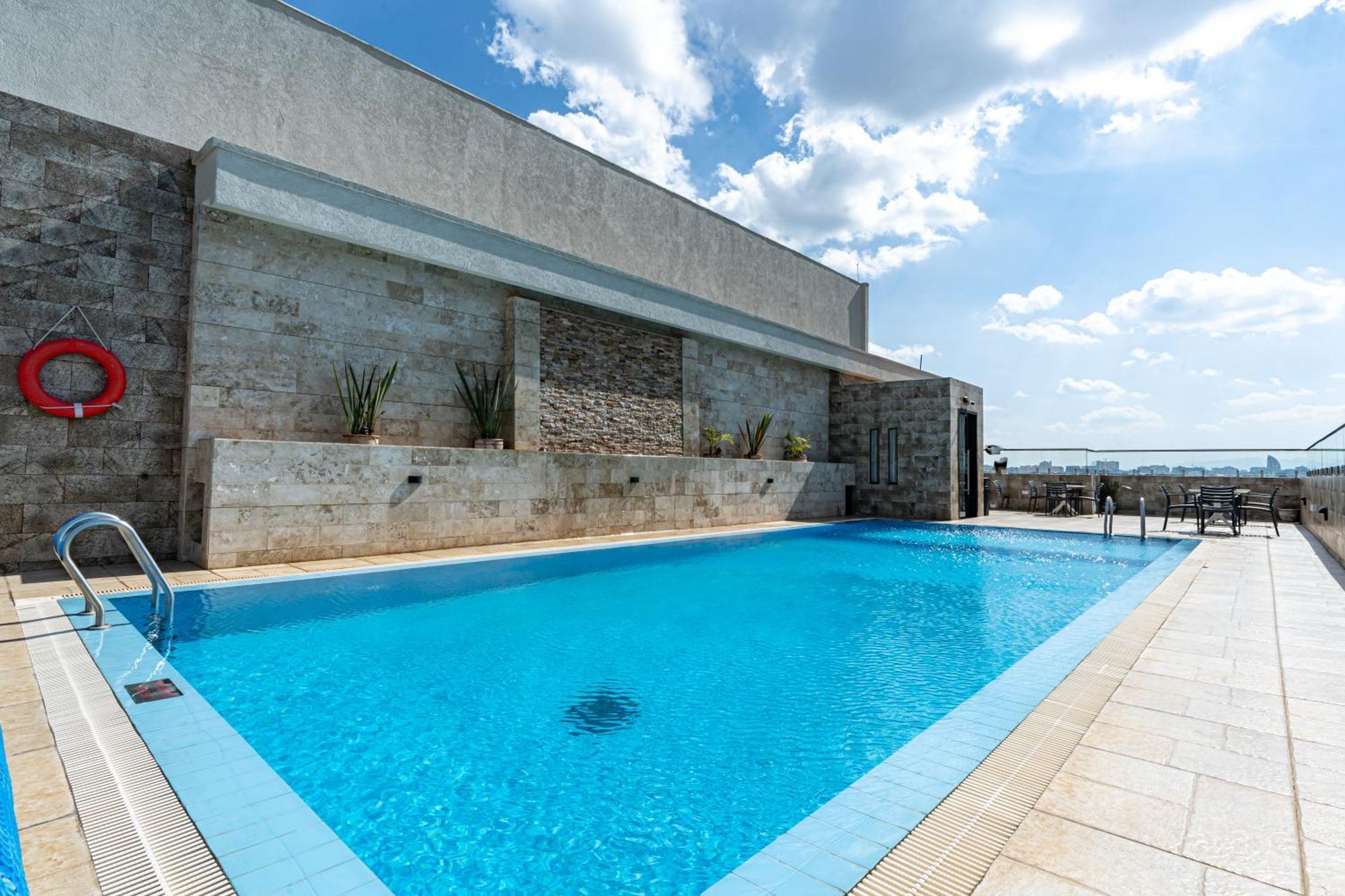 Elite One Bedroom Apartment,Swimming Pool, Gym, Workspace ,Wonderiss Homes Close Proximity To Gtc, Jw Mariott And Kempinski Найробі Екстер'єр фото