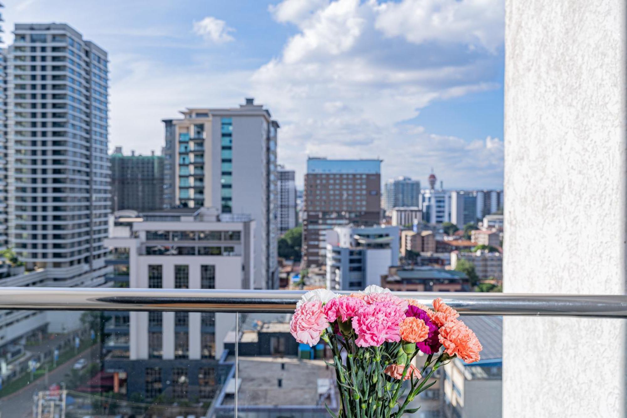 Elite One Bedroom Apartment,Swimming Pool, Gym, Workspace ,Wonderiss Homes Close Proximity To Gtc, Jw Mariott And Kempinski Найробі Екстер'єр фото